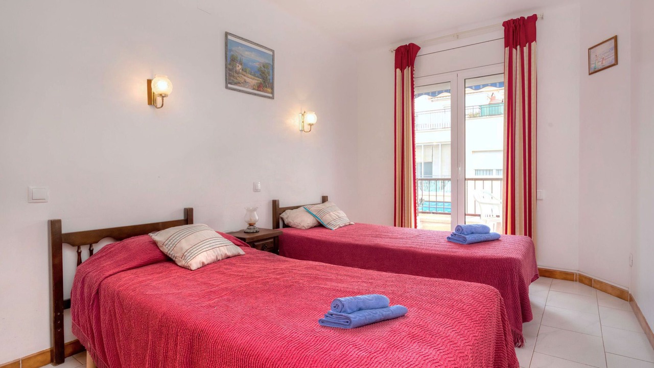 Photo of Bedroom in Llanca