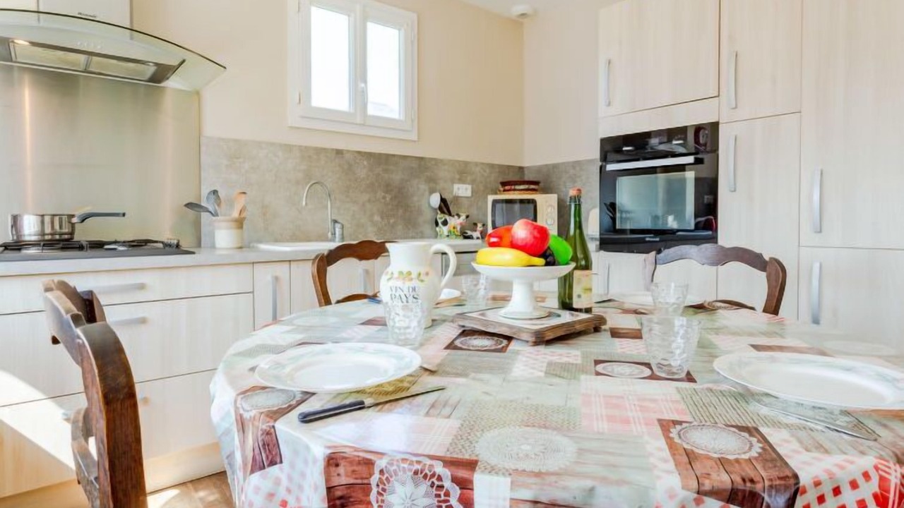 Photo of Kitchen in Le Home