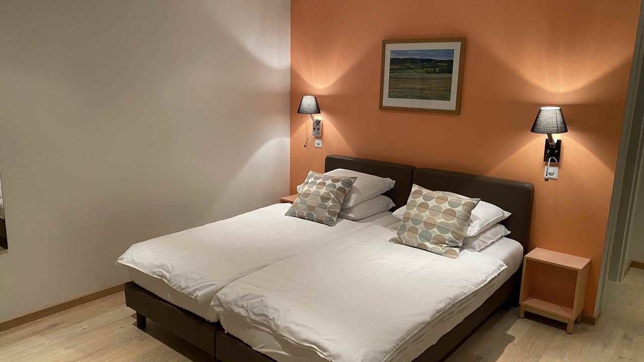 Photo of Outdoor in Dully