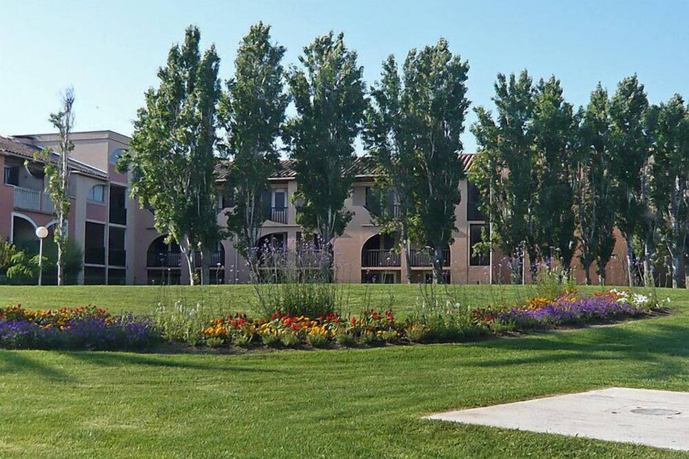 Photo of Outdoor in Les Arenes