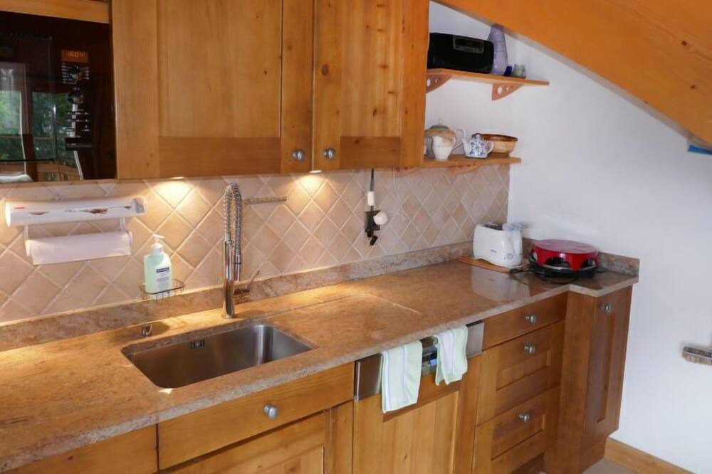 Photo of Kitchen in Saint-Pierre-de-Clages