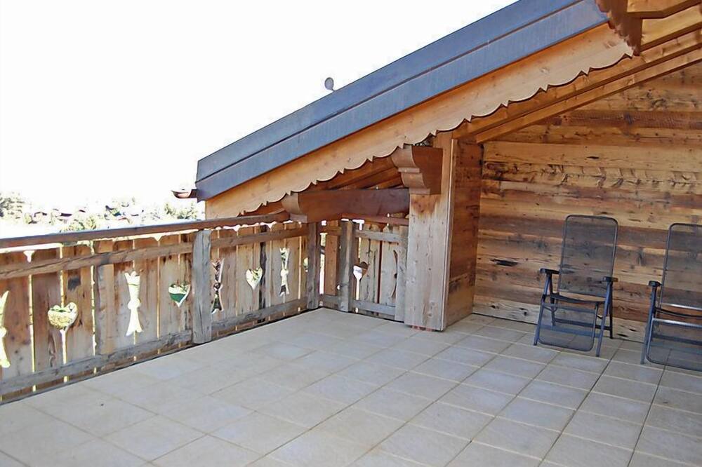 Photo of Patio Balcony in Saint-Pierre-de-Clages