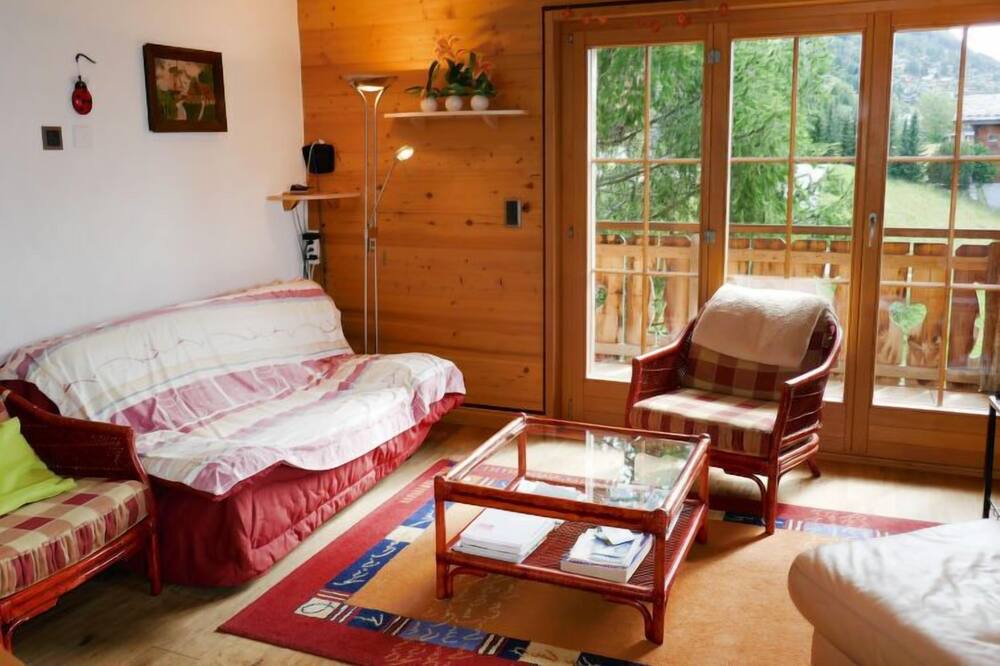 Photo of Livingroom in Saint-Pierre-de-Clages