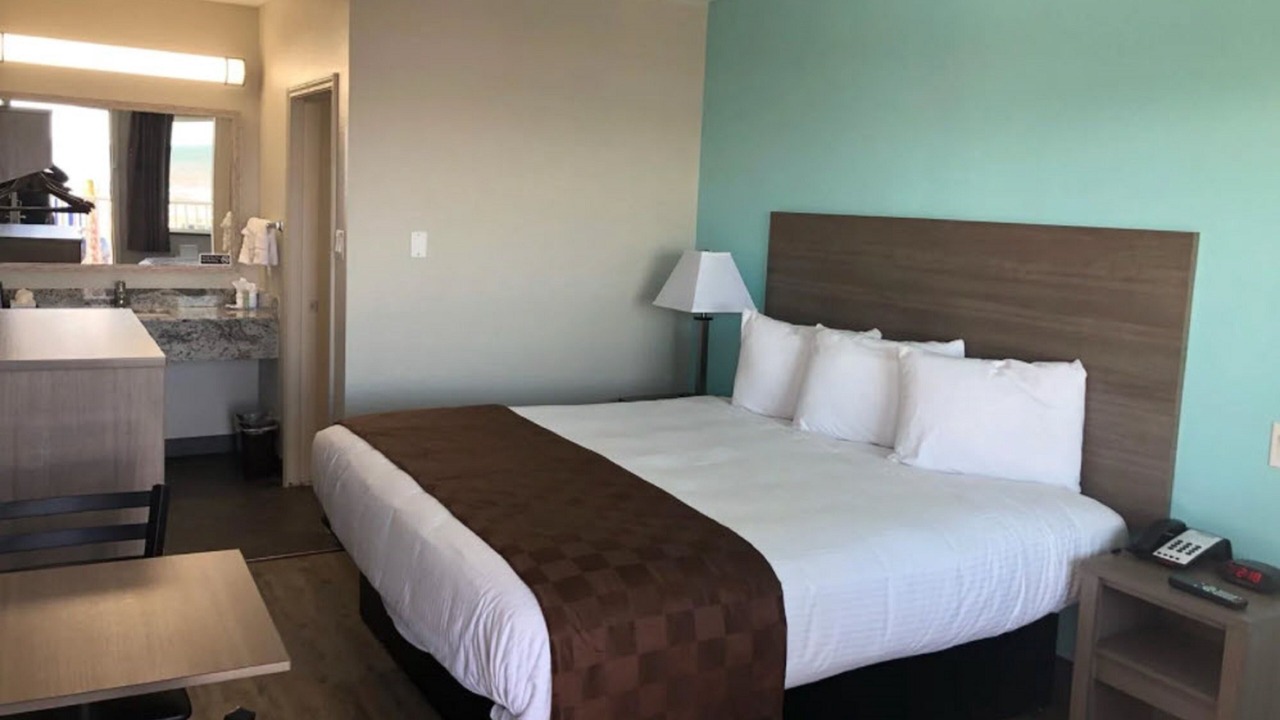 Photo of Bedroom in San Jacinto