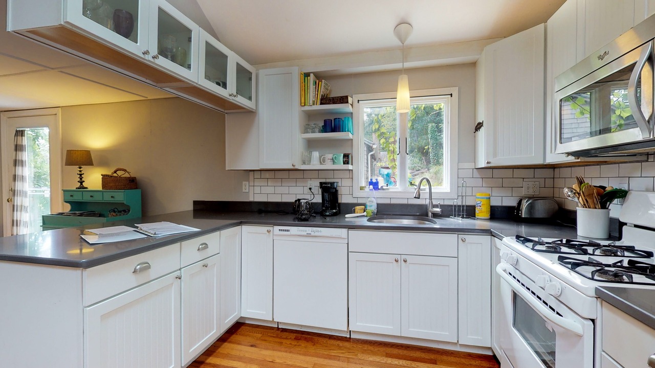 Photo of Kitchen in Woods Hole