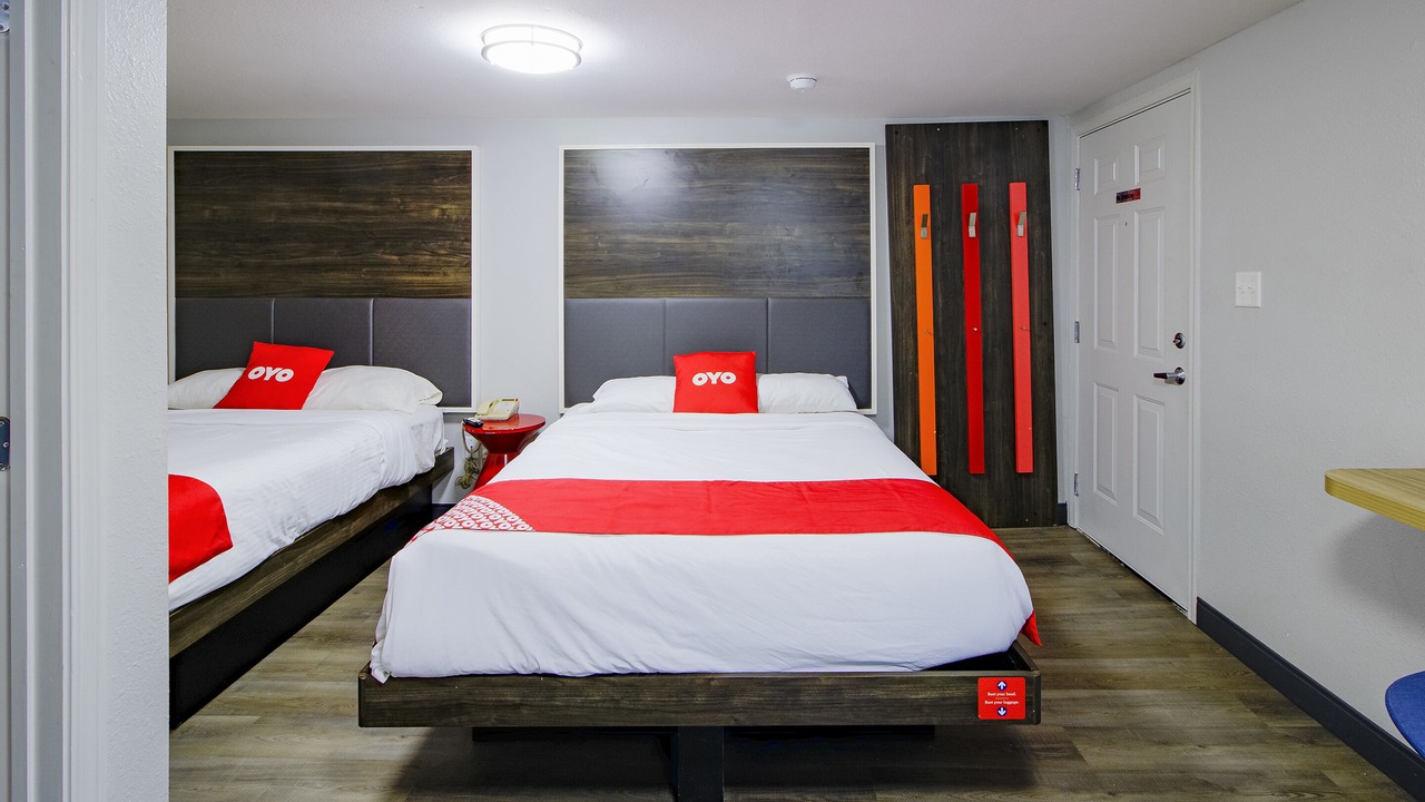 Photo of Bedroom in Sulphur