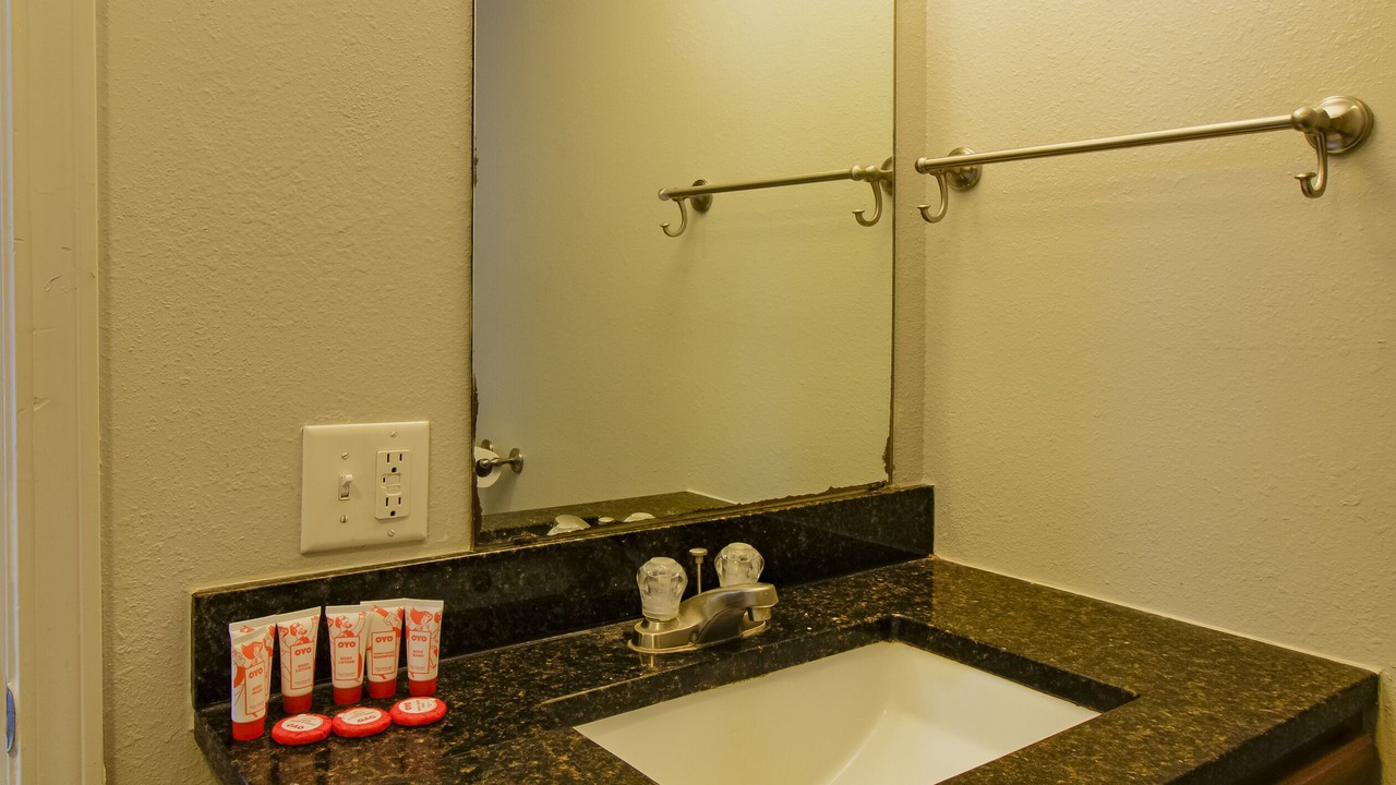Photo of Bathroom in Sulphur
