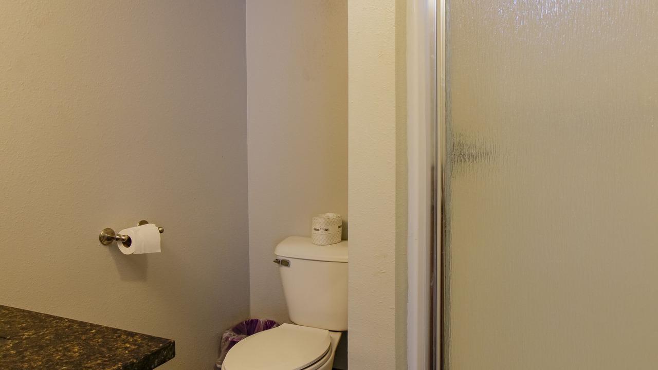 Photo of Bathroom in Sulphur