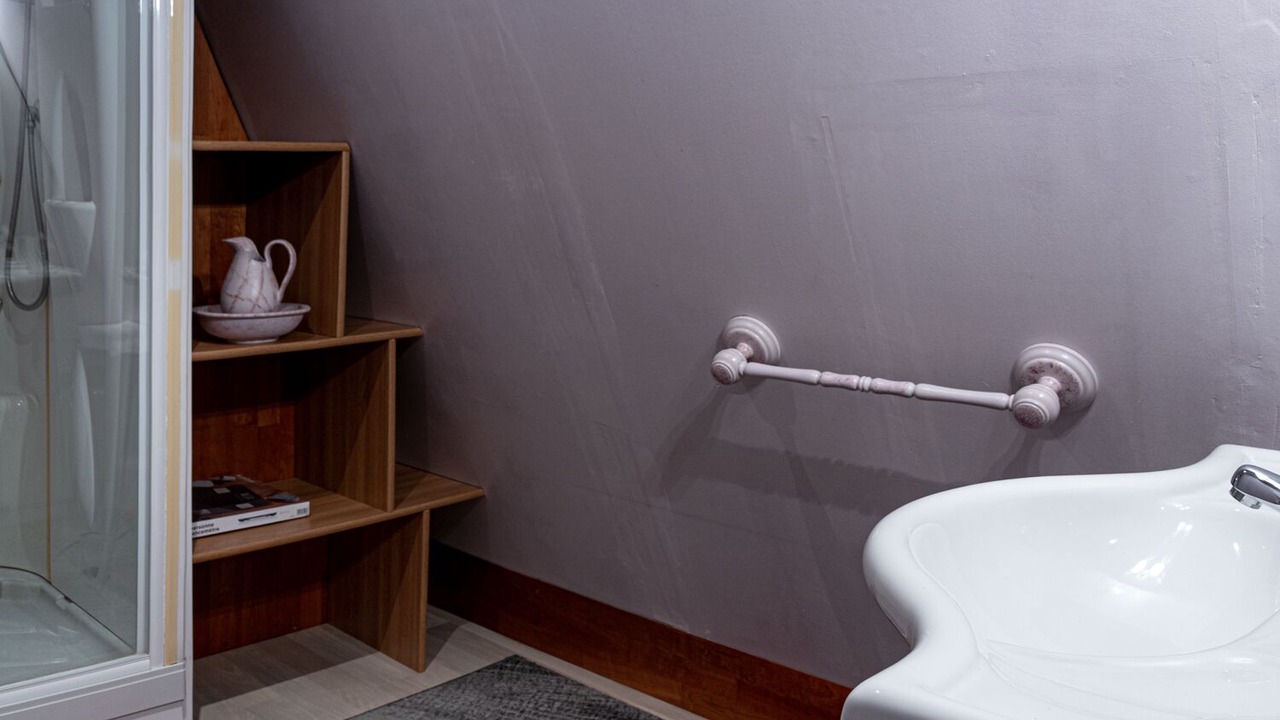 Photo of Bathroom in Evron