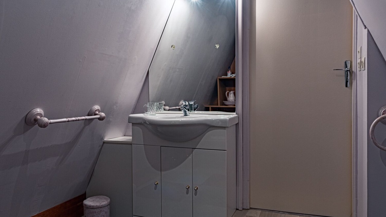 Photo of Bathroom in Evron