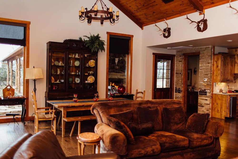 Photo of Bedroom in Palo Pinto