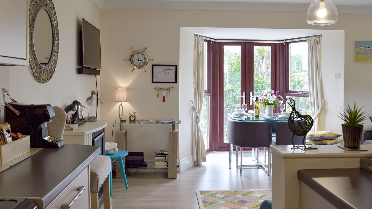 Photo of Others in Neyland