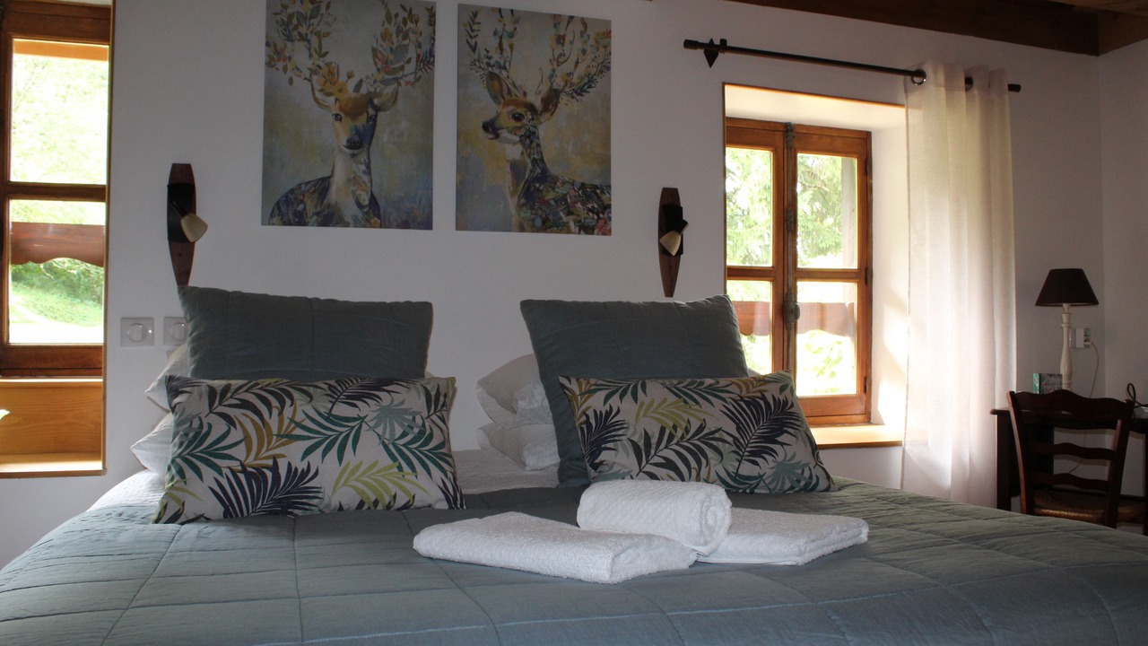 Photo of Bedroom in Saint-Beron