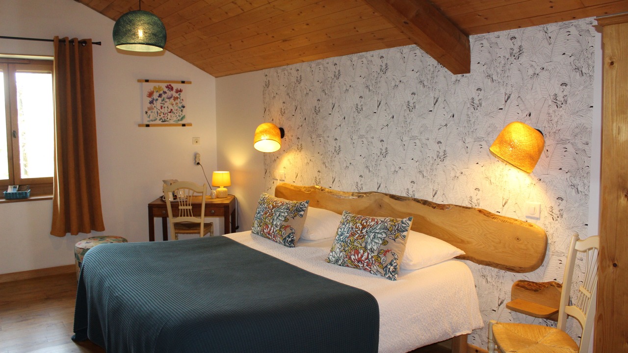 Photo of Bedroom in Saint-Beron