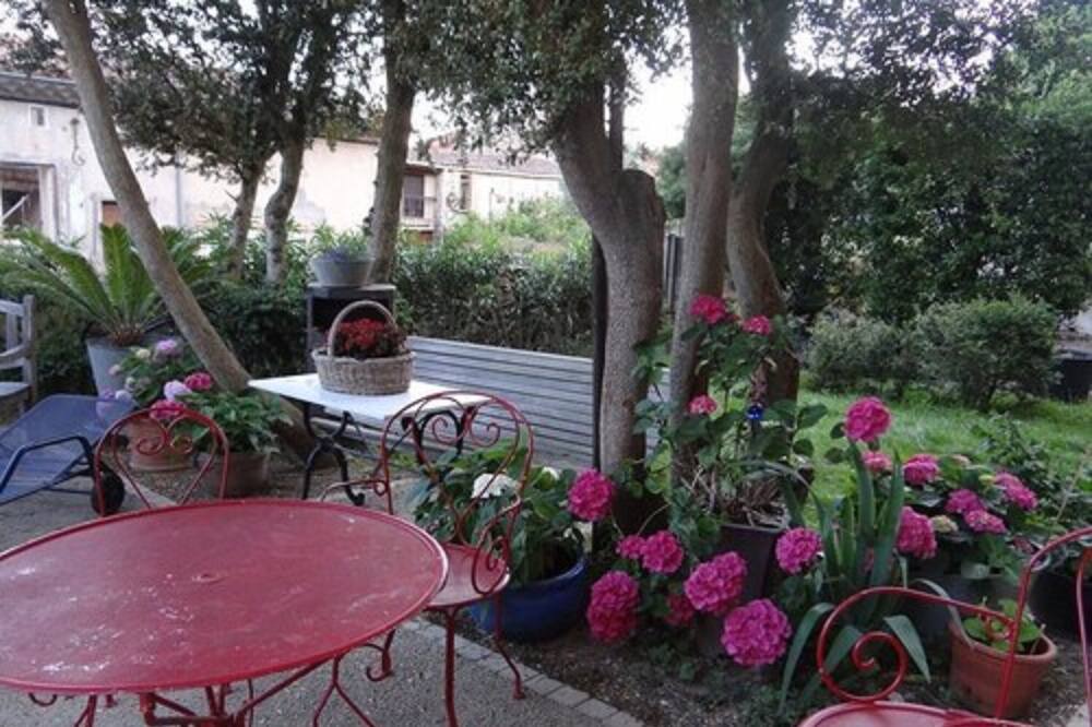 Photo of Outdoor in Cambieure