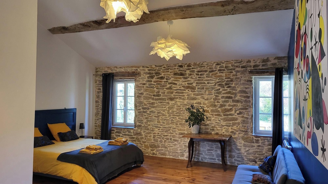 Photo of Bedroom in Cremieu