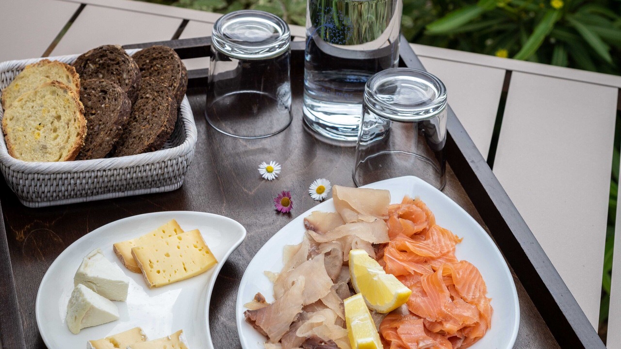 Photo of Others in Le Palais