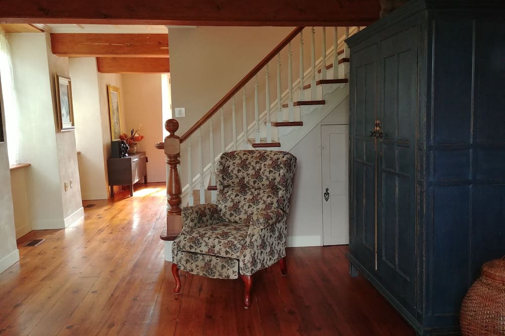 Photo of Livingroom in Chambly