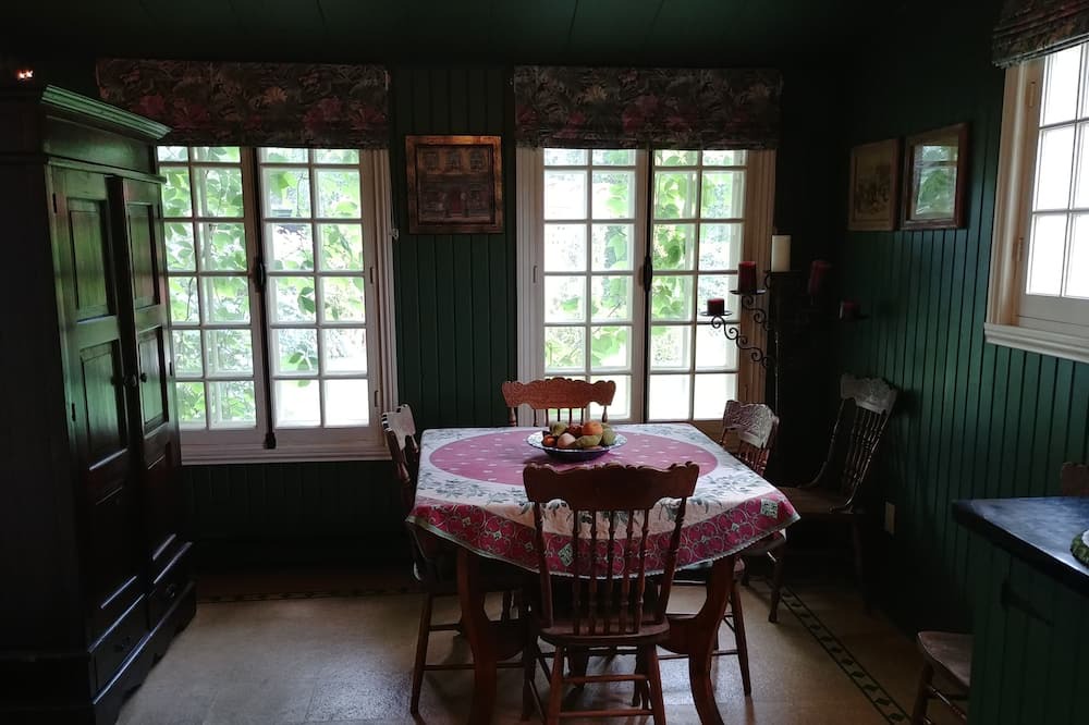 Photo of Kitchen in Chambly