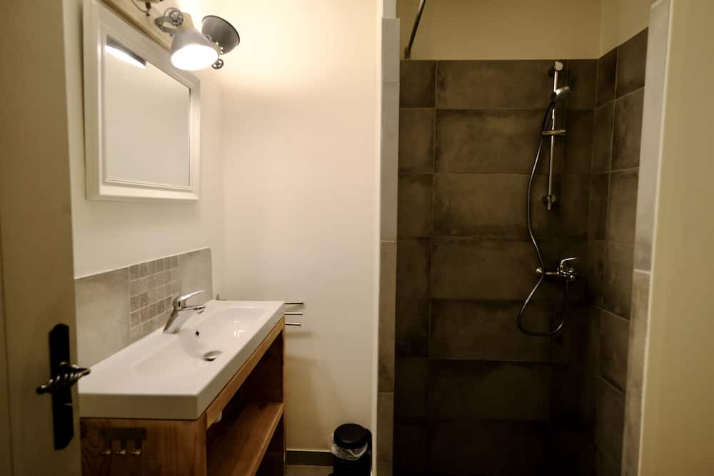 Photo of Bathroom in Fauroux
