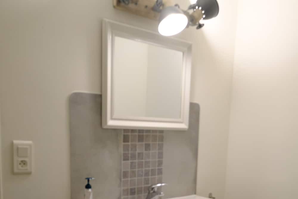 Photo of Bathroom in Fauroux