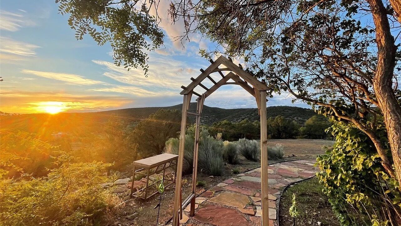 Photo of Outdoor in Arroyo Hondo