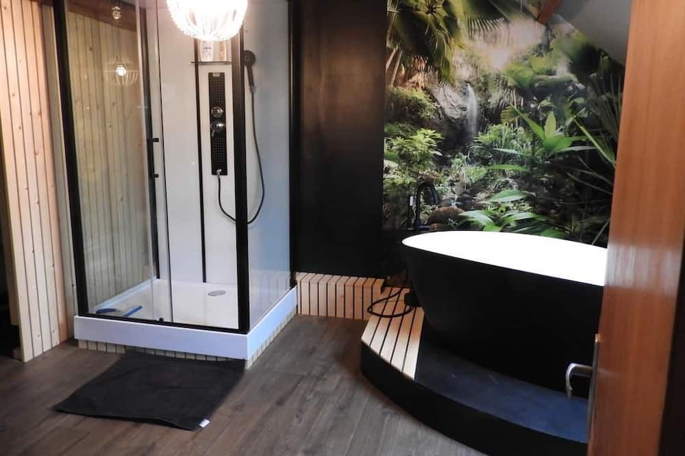 Photo of Bathroom in Rousies
