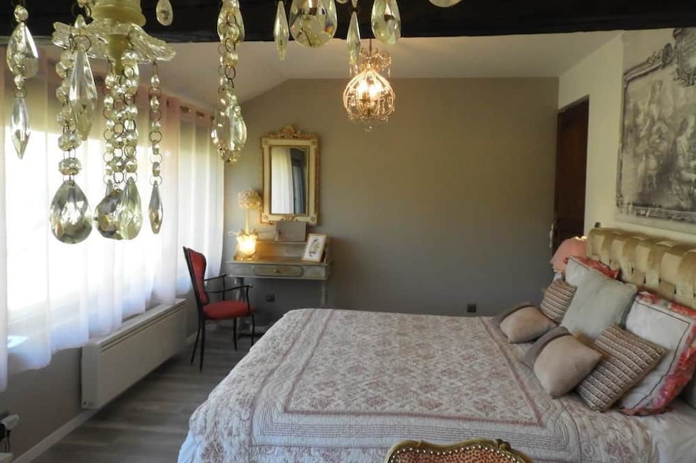 Photo of Bedroom in Rousies