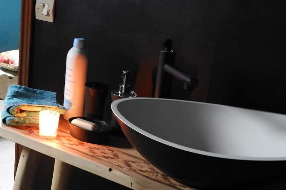 Photo of Bathroom in Rousies