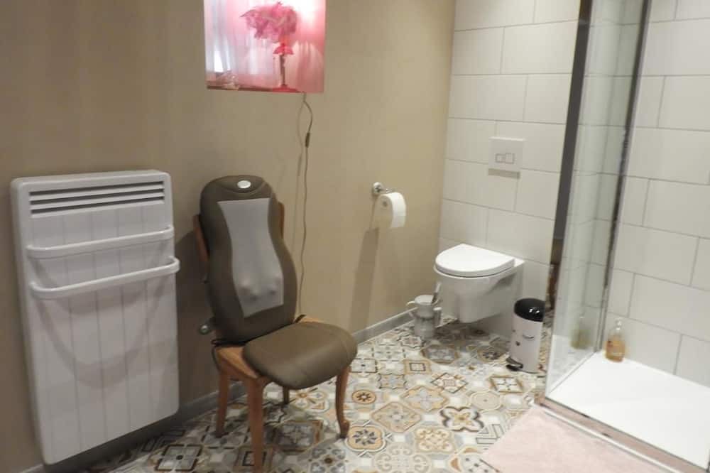 Photo of Bathroom in Rousies