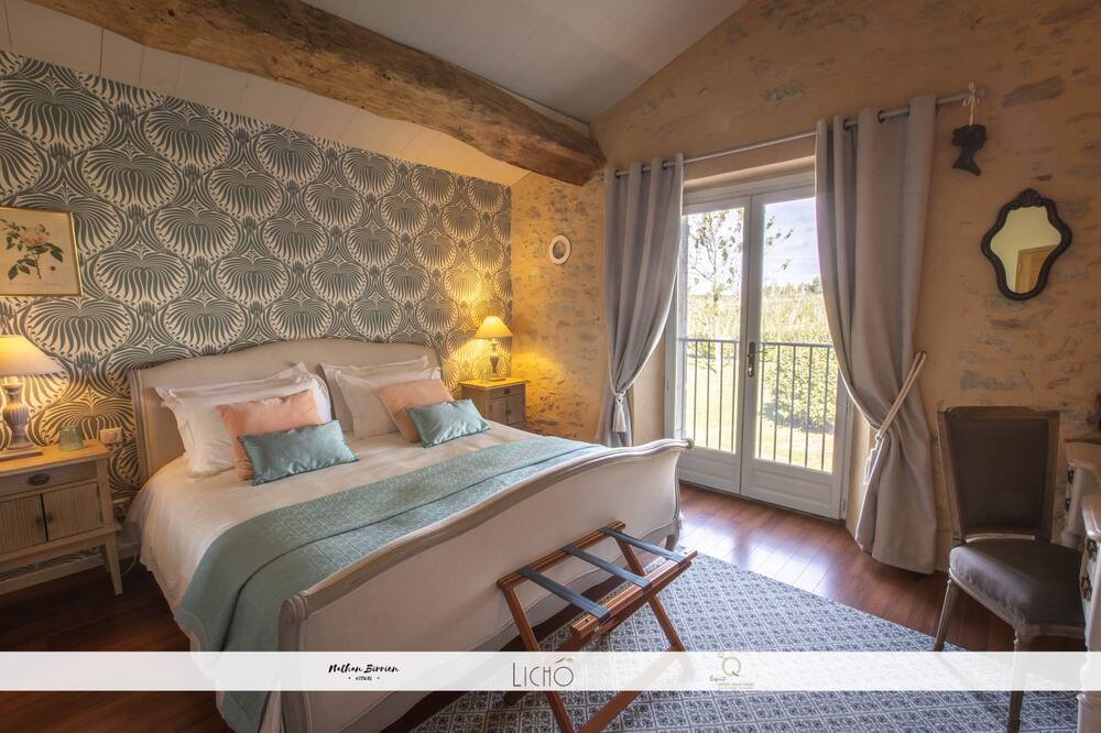 Photo of Bedroom in Les Esseintes