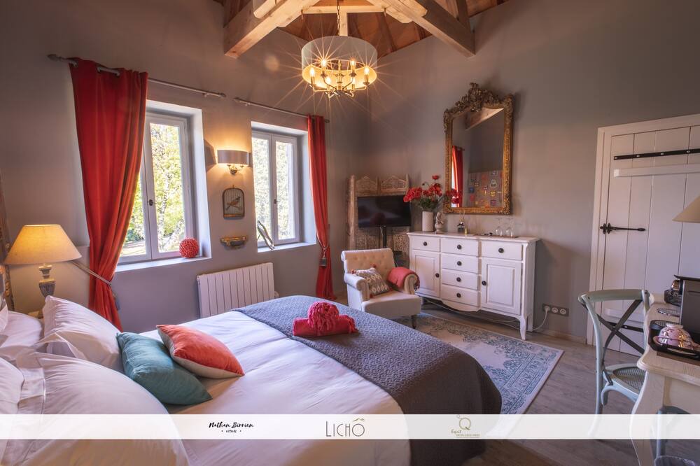 Photo of Bedroom in Les Esseintes