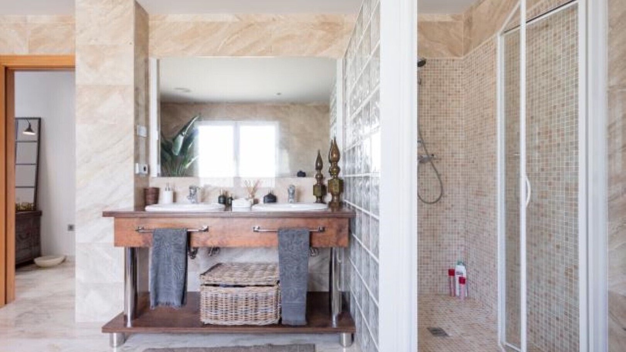 Photo of Bathroom in Los Arenales del Sol