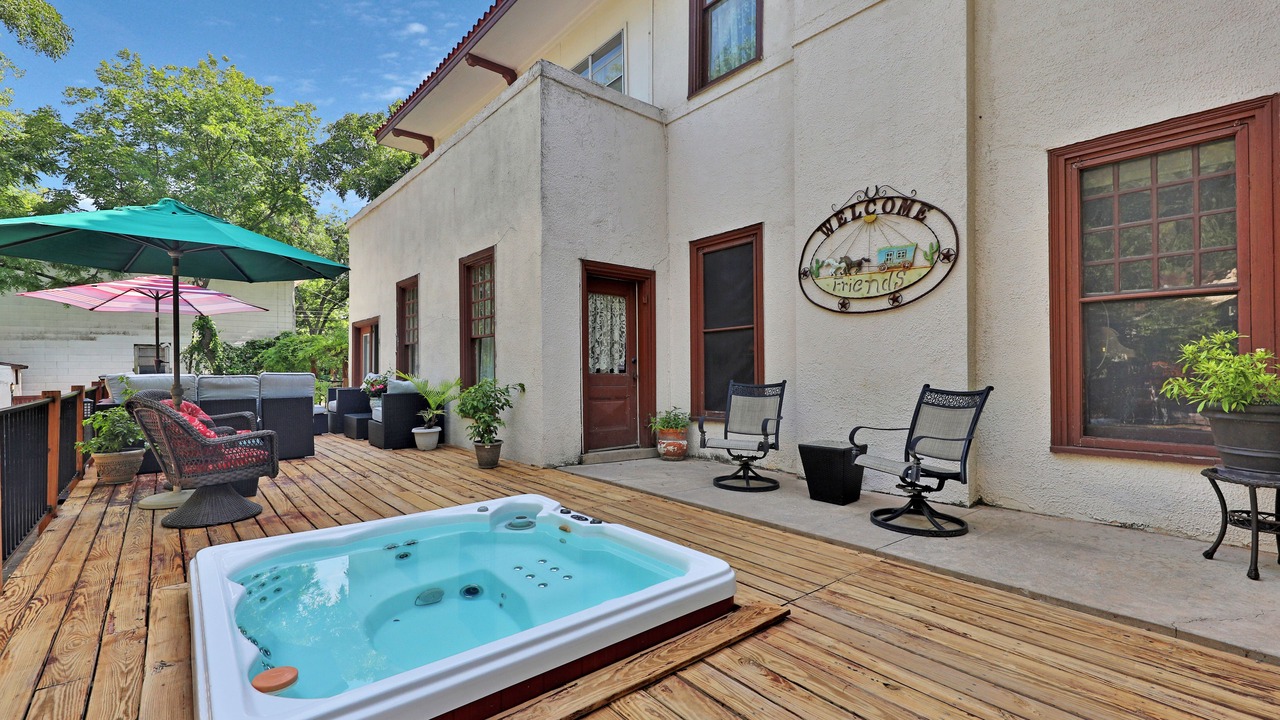 Photo of Outdoor in Gainesville