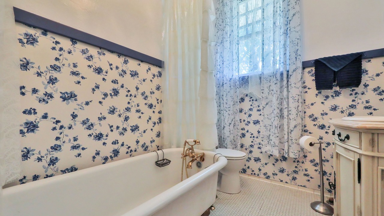 Photo of Bathroom in Gainesville