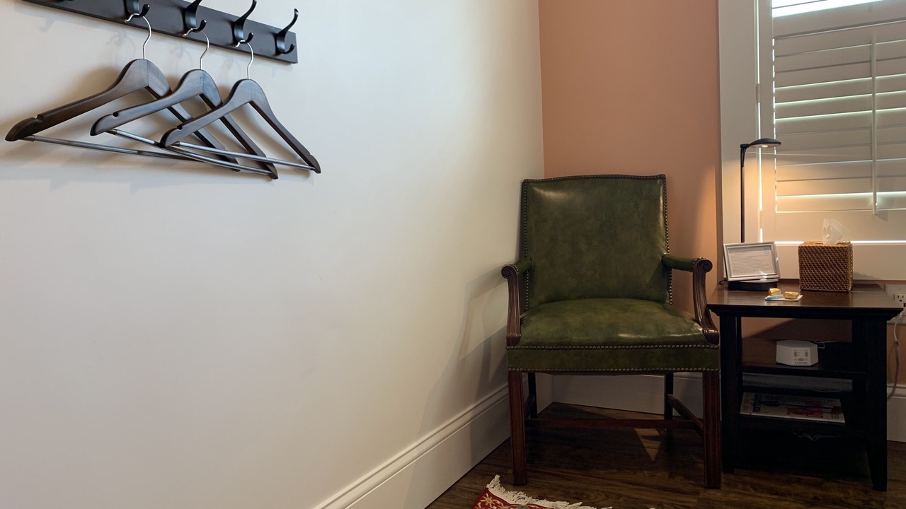 Photo of Bedroom in Beverly