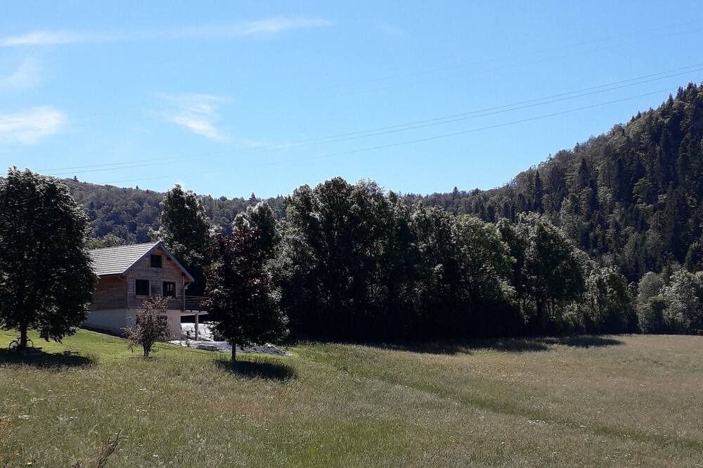 Photo of Outdoor in Entre-Deux-Monts