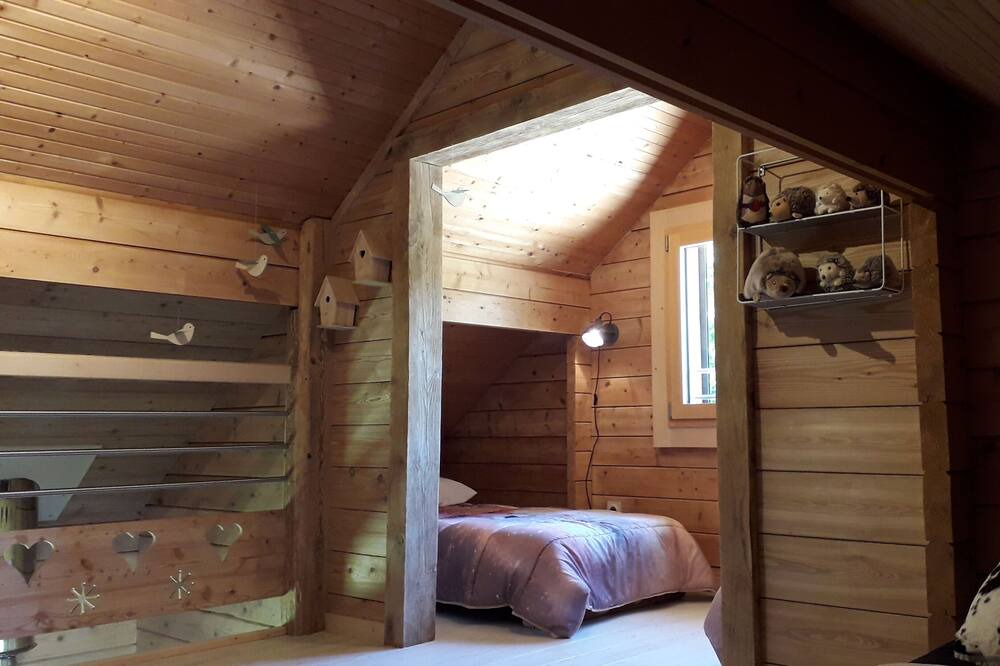 Photo of Bedroom in Entre-Deux-Monts