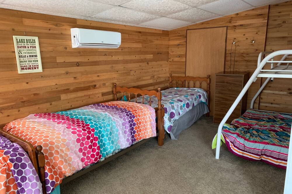 Photo of Bedroom in Detroit Lakes