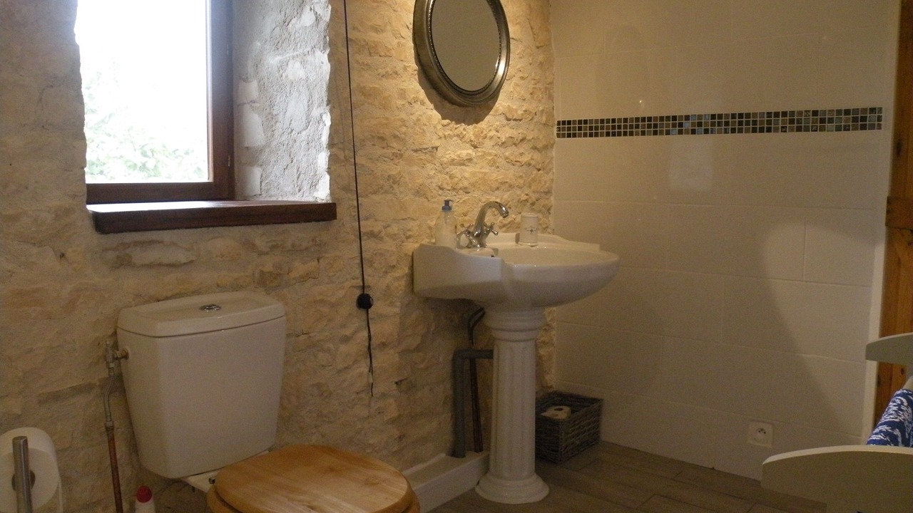 Photo of Bathroom in Chaunay