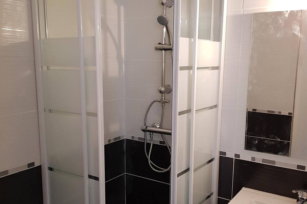 Photo of Bathroom in Digne-les-Bains