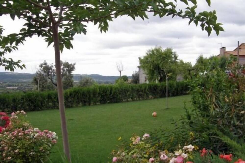 Photo of Outdoor in Colungo