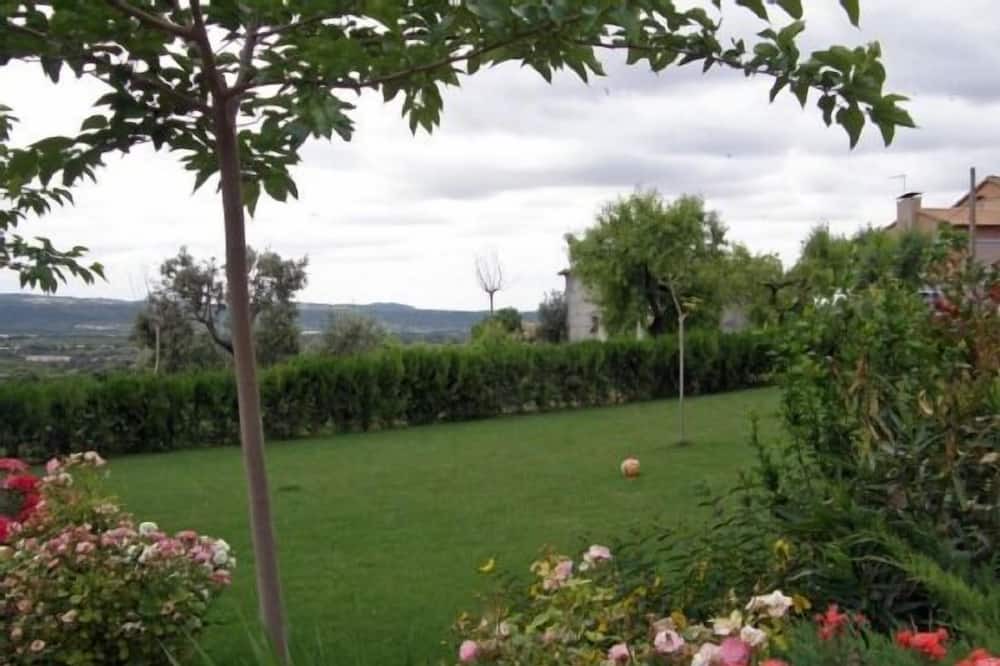 Photo of Outdoor in Colungo