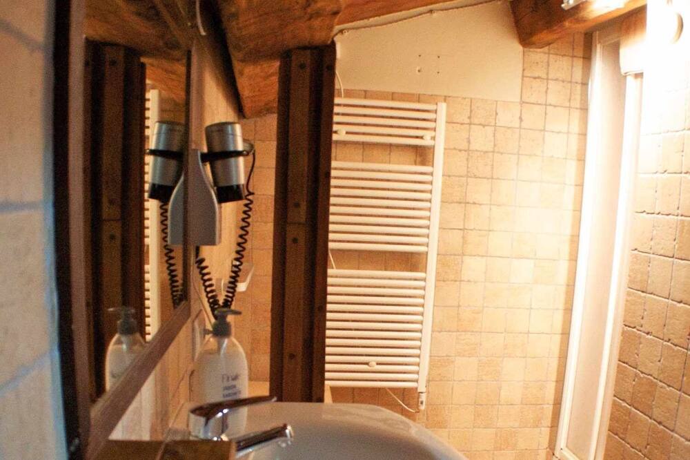 Photo of Bathroom in Oden