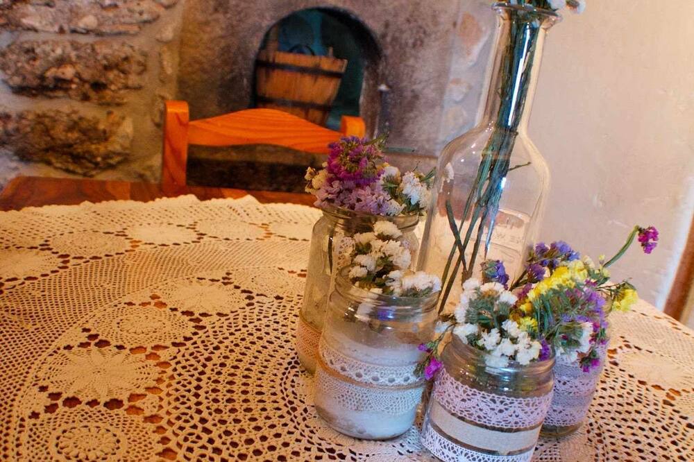 Photo of Kitchen in Lladurs