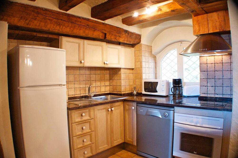 Photo of Kitchen in Lladurs