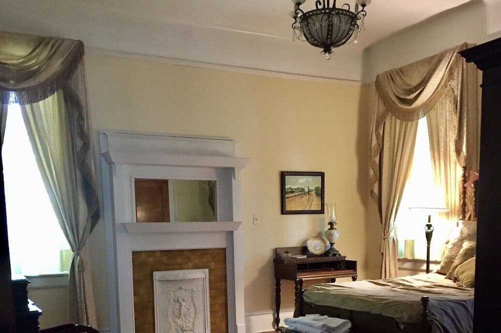 Photo of Bedroom in McComb