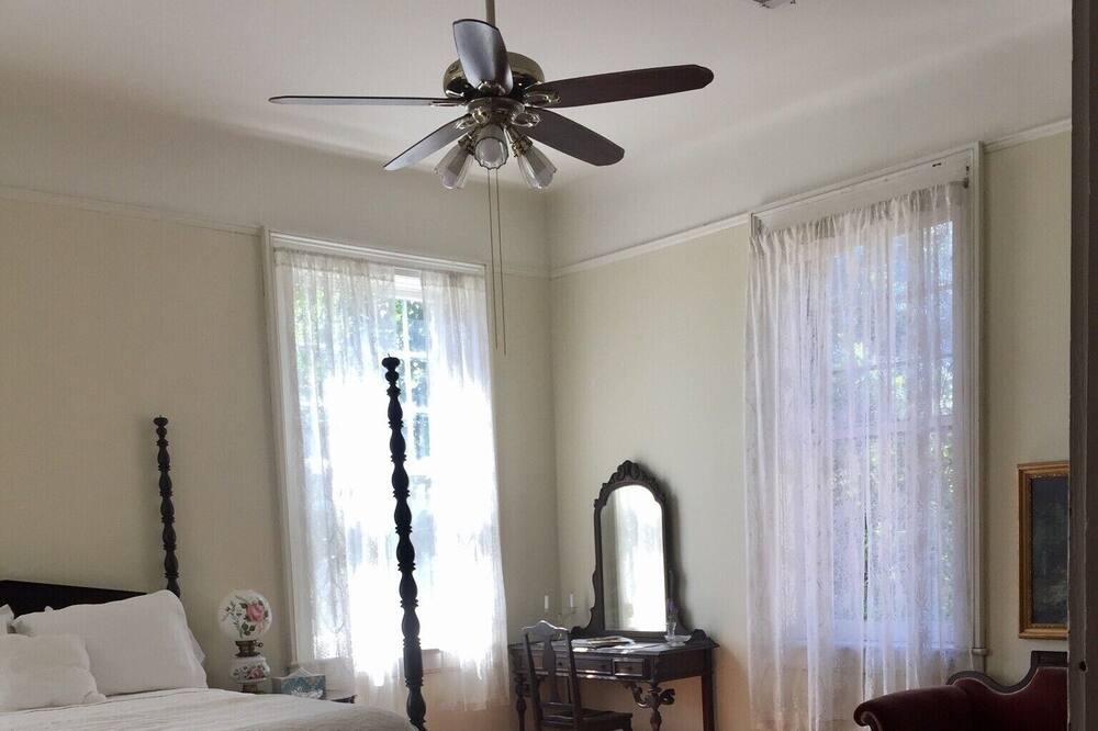 Photo of Bedroom in McComb