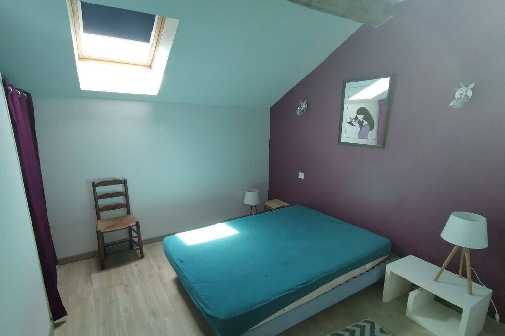 Photo of Bedroom in Saint-Astier