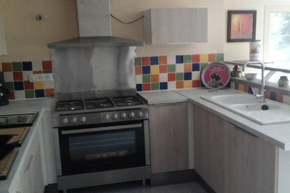 Photo of Kitchen in Saint-Astier